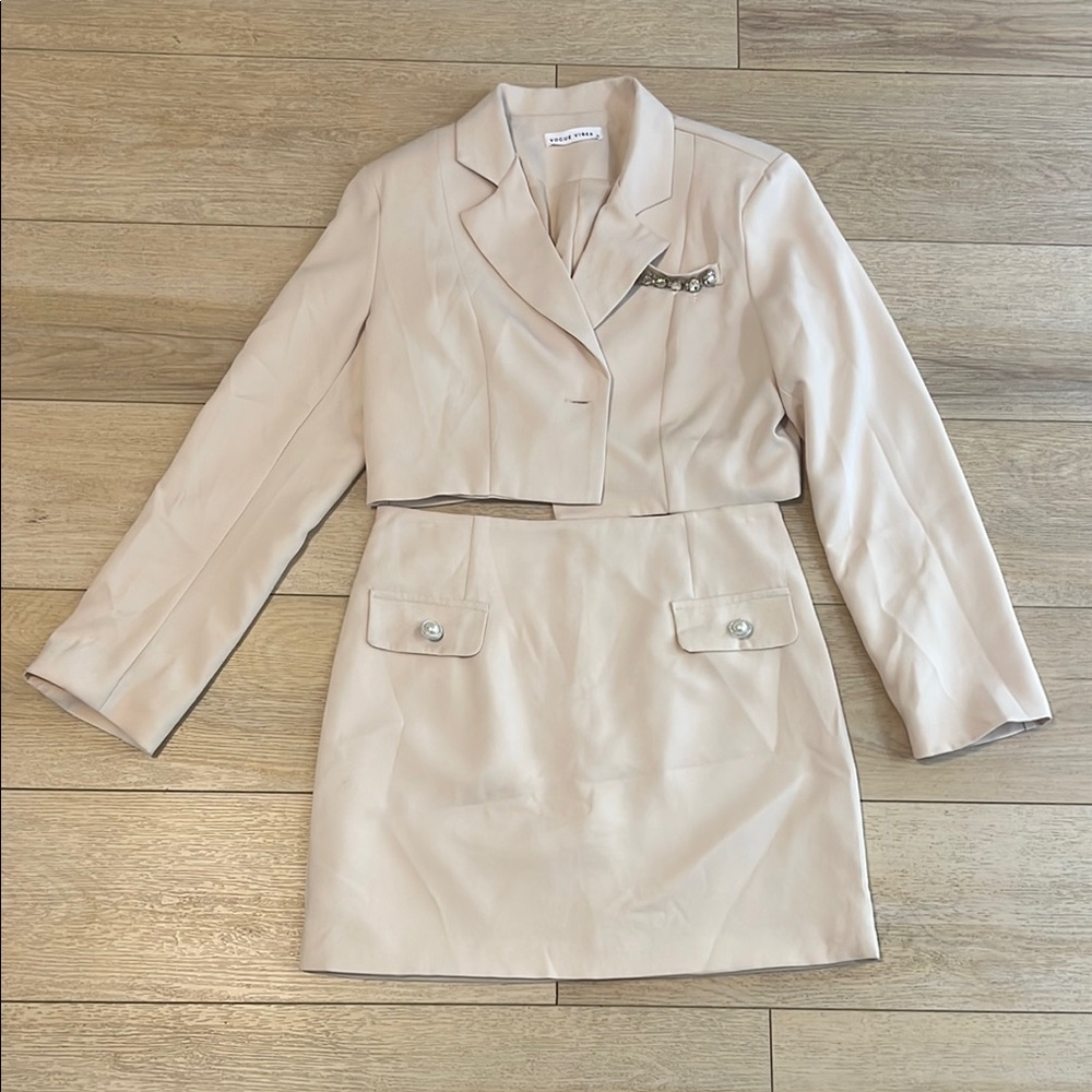 Cropped Cream Blazer & Skirt Suit Set